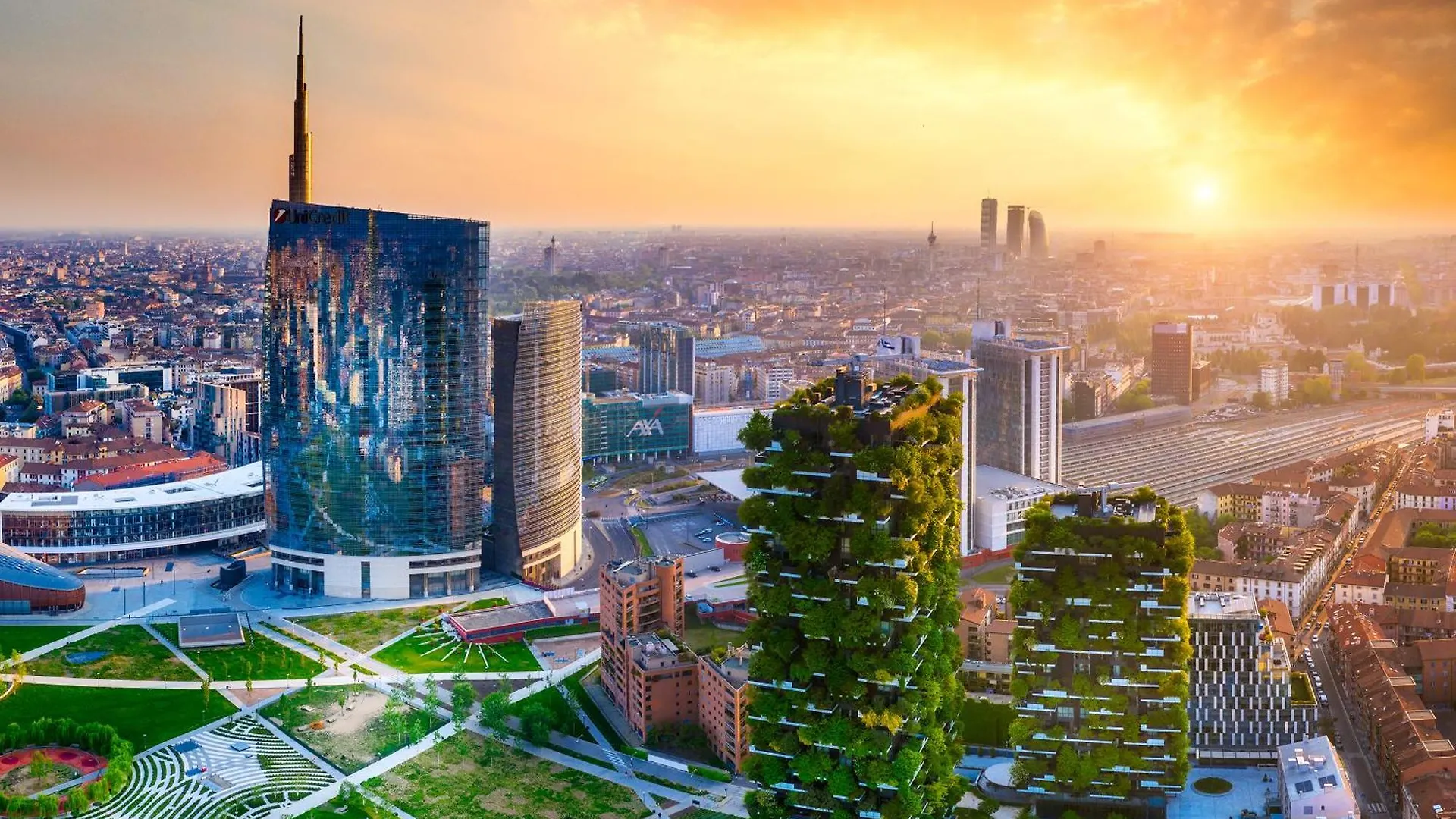 Appartamento Near Duomo - Free Parking -Terrace - Metro - Ac Milano 0*,  Italia