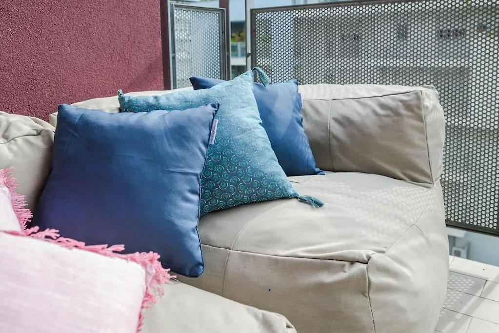 Near Duomo - Free Parking -Terrace - Metro - Ac Apartment Milan Italy