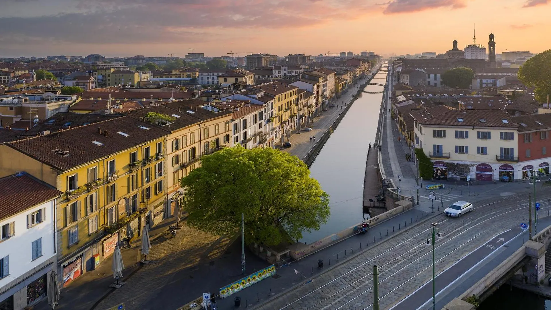 Near Duomo - Free Parking -Terrace - Metro - Ac Apartment Milan