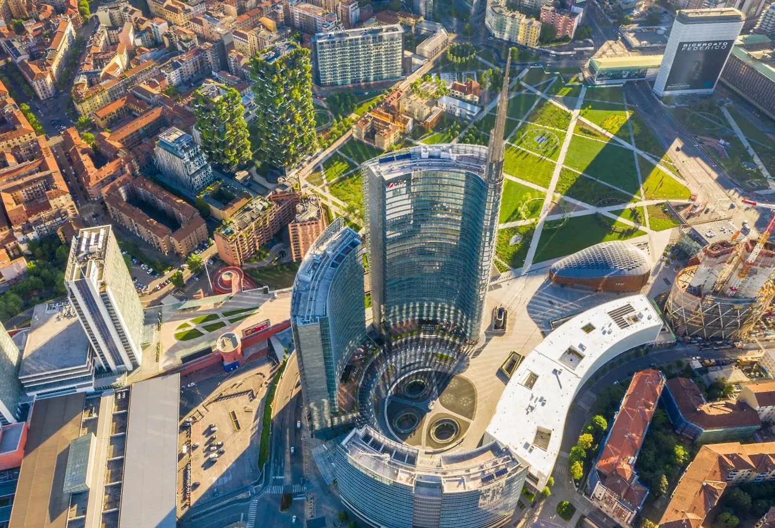 Near Duomo - Free Parking -Terrace - Metro - Ac Apartment Milan